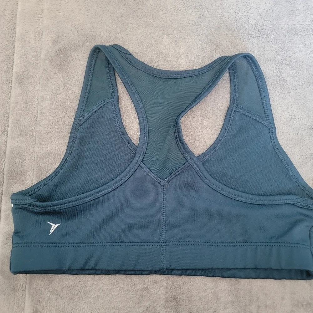 3/$15 Old Navy Sports Bra L 10-12